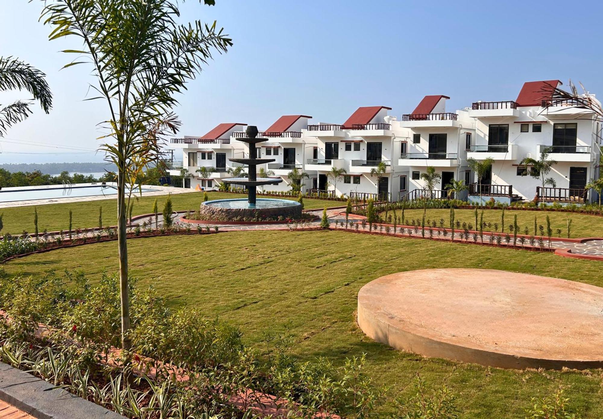 Baywatch Resort Bhogave Beach Vengurla Exterior foto